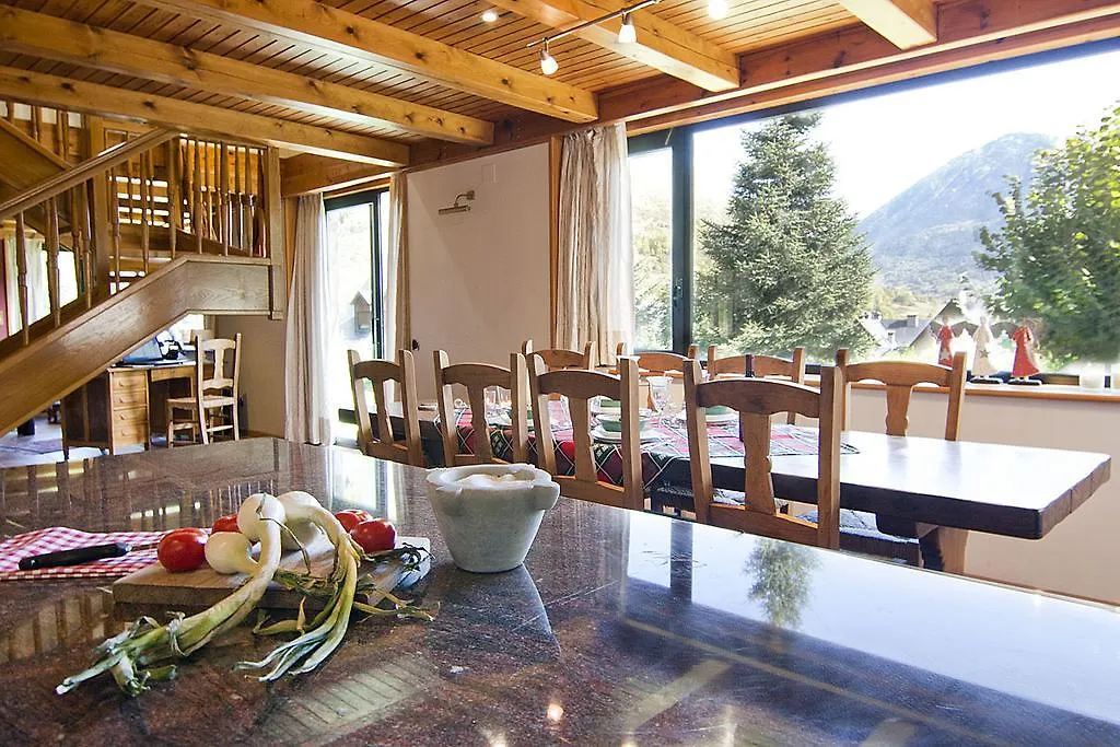 Casa Lola Pirene Villa Vielha 0*,