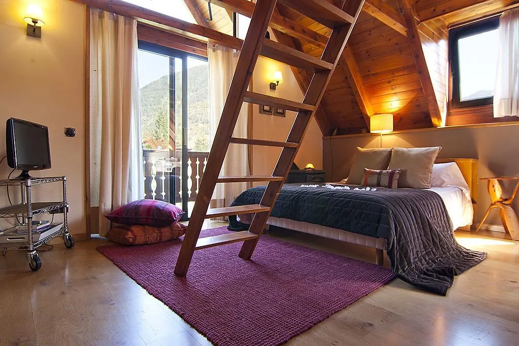 Casa Lola Pirene Villa Vielha Spain