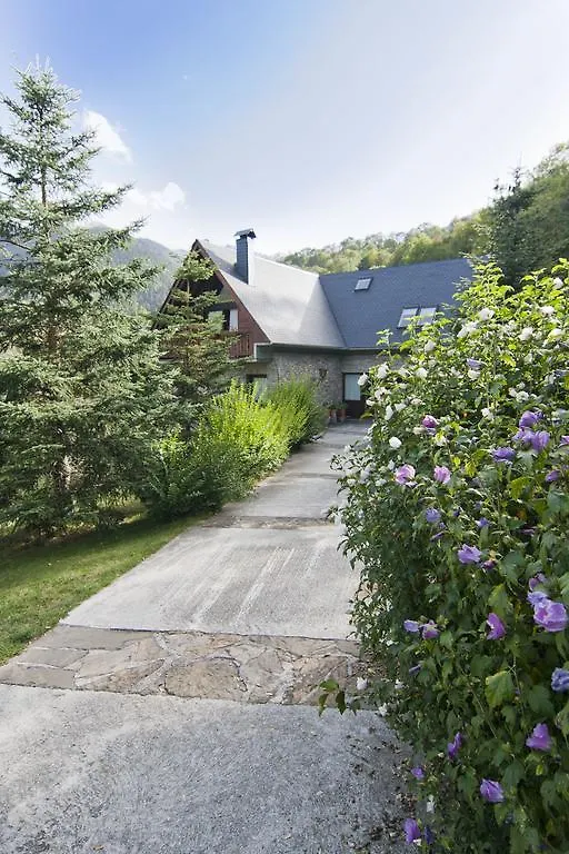 Casa Lola Pirene Villa Vielha 0*,  Spain